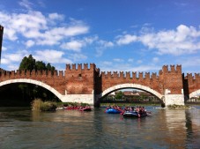Esperienza di bici e rafting a Verona