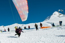 Volo in Parapendio con aperitivo in Piemonte