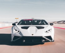3 giri in pista su Lamborghini Huracan STO -Circuito Vallelunga (RM)