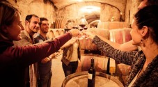 Degustazione di vino nell'eccellenza del Trentino