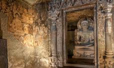 Ellora Caves and Temple - Tour