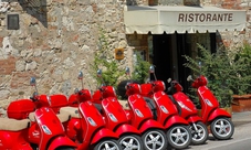 Tour del Chianti in Vespa con degustazione di vini e prodotti alimentari