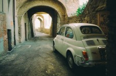 Giornata alla scoperta di Roma e dei suoi vini in Fiat 500
