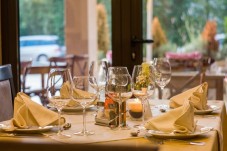 Cena a Siena a base di carne
