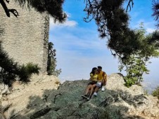 Soggiorno Esclusivo a Gazzola con Cena e Visita al Castello di Rivalta
