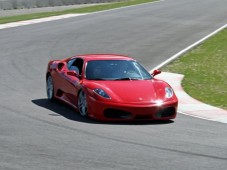 Guidare Ferrari 430 F1 a Jarama, Madrid 1 giro