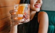 Aperitivo a Brescia: Negroni e Tagliere per Due Persone