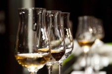 Degustazione online con spedizione vini 