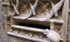 Private guided tour in Barcelona's old town with lunch