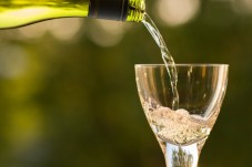 Bottiglia di Vino Bianco a Scelta