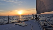 Weekend in Barca a Vela tra Ischia, Procida e Vivara per 4 Amici