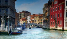 Regala un Tour per Venezia di giorno + 2 Isole al pomeriggio (Murano & Burano)
