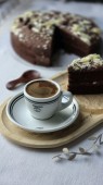 Momento di Relax per Due: Massaggio di Coppia e Delizia al Caffè