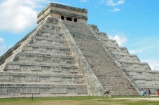 Chichen Itza e Valladolid visita guidata di una giornata e pranzo a buffet