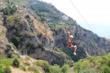 Volo in parallelo per tre persone in zipline a Salerno