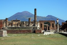 Tour di Pompei e della Costiera Amalfitana da Roma