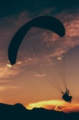 Lancio con parapendio a Torino