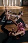 Lezione privata di coppia Bikram Yoga livello intermedio - 90 min | Roma