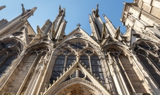 Guided tour of Notre Dame, Ile de la Cité and Wine Tasting