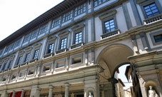 Ingresso salta fila della Galleria degli Uffizi