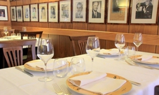 Ristorante Alfredo alla Scrofa - Cena come una Star e scopri le originali Fettuccine Alfredo!