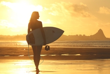 Esperienza di Surf tra le onde della Puglia