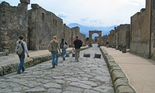 Patrimoni Unesco: tour di un giorno di Pompei e Napoli da Roma