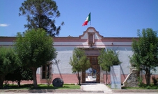 Guided tour in San José de Gracia: Sanctum of Cristo Roto, wine tasting and the Museum of Insurgence