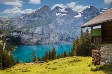 Bolzano: serata cinema e soggiorno in un rifugio