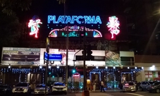 Plataforma carnival show with optional barbecue dinner