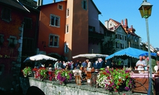 Gita di mezza giornata ad Annecy con partenza da Ginevra