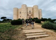 Visita a Castel Del Monte - Location di Wonder Woman