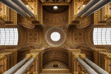 Pacchetto viaggio Parigi per 2 persone con Ingresso alla Reggia di Versailles
