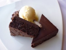 Dessert ai Tre Cioccolati
