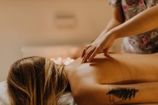 Pietre Calde, Puro Relax: Hot Stone Massage a Venezia