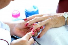 Regalo Trattamento Beauty Manicure e Pedicure