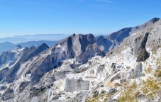 Tour in Jeep tra le cave di Marmo a Carrara