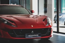 Guida una Ferrari F12 Berlinetta 20 minuti