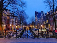 Viaggio Amsterdam con tour in bicicletta per 2