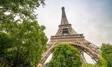 Entrada con acceso prioritario a la Torre Eiffel y visita guiada