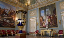 Un invito a corte: scopri Palazzo Pitti, la residenza reale della famiglia Medici