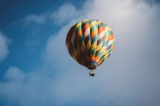 Volo in mongolfiera per due Toscana con Cena e Pernottamento