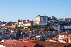 Viaggio Regalo in Portogallo per Due – Porto, Aveiro, Oceano e Vino