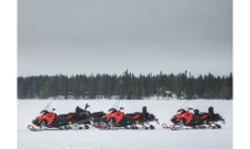 Avventura sulla Neve a Madesimo: Escursione in Motoslitta con Cena e Hotel 3/4 Stelle