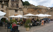 Guided tour to Alquézar from Barcelona with wine tasting