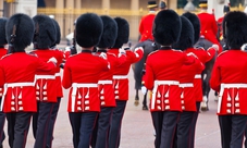 Tour della Londra Reale: Torre di Londra, crociera sul Tamigi e Cambio della Guardia