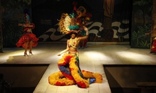 Plataforma carnival show with optional barbecue dinner