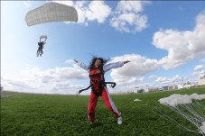 Lancio con il Paracadute e Volo in Aereo di 45 Minuti