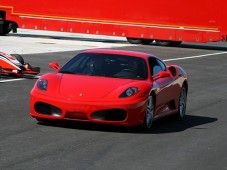 Guidare Ferrari F430 F1 a Madrid, 2 giri