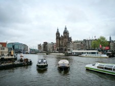 Viaggio Regalo ad Amsterdam in Coppia: Canali, Hotel 4* e Crociera Privata